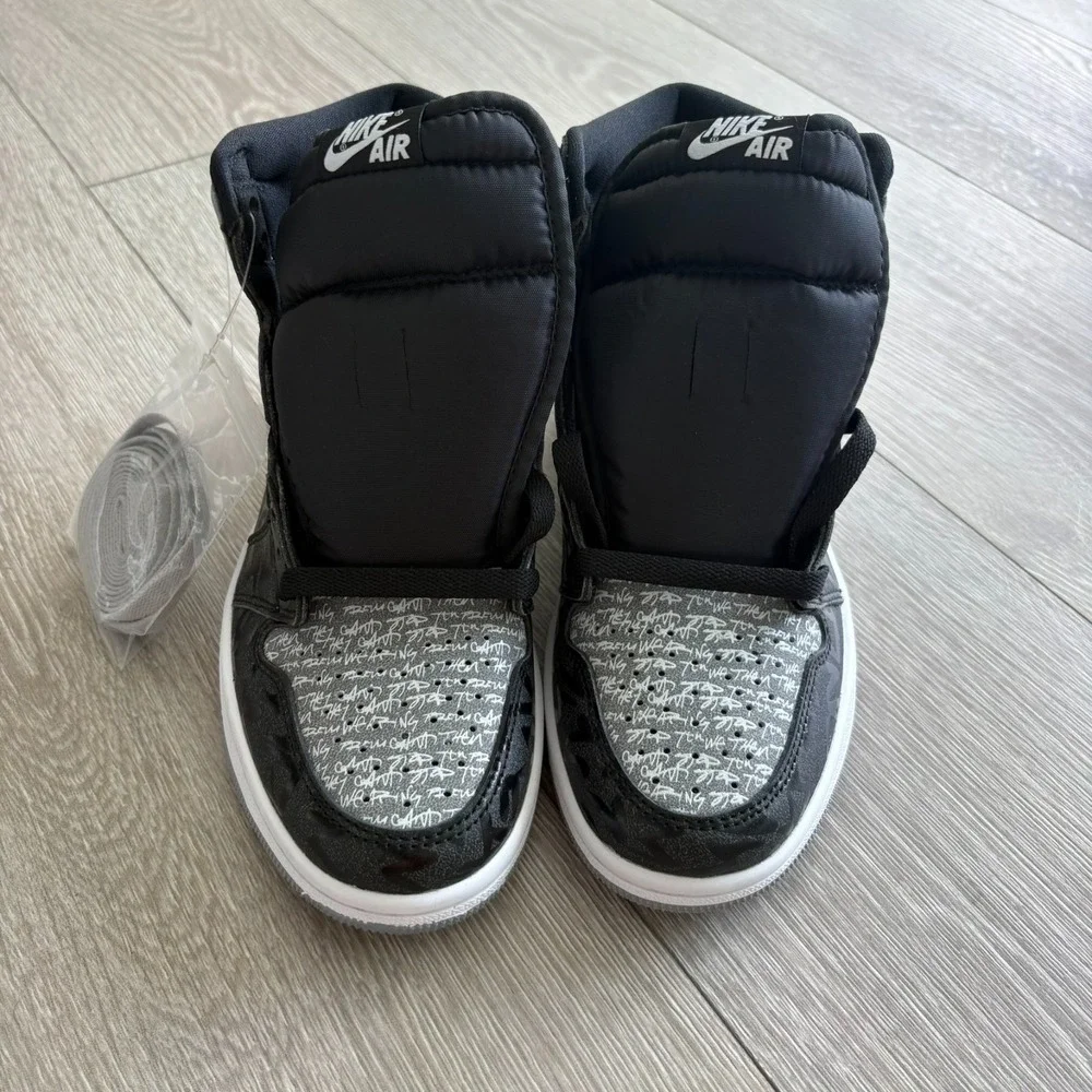 NWT Nike Air Jordan‎ Mens Gray Black 1 Retro High OG Rebellionaire Sneakers Sz 5
